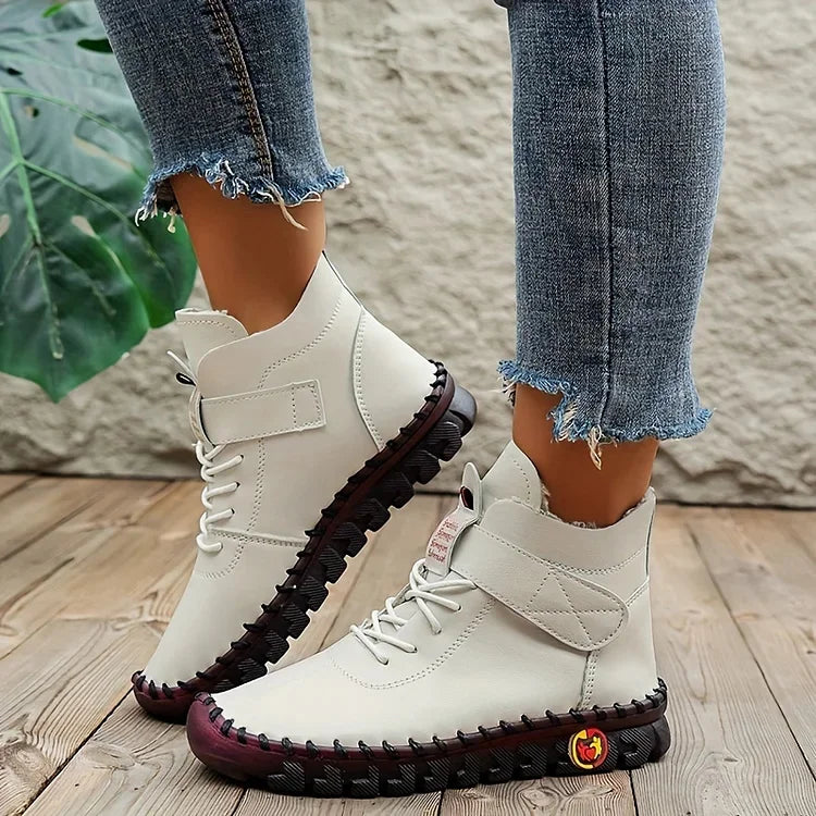 Sina – Elegante orthopädische Stiefel
