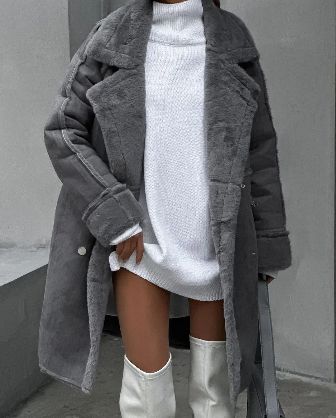 Hanna - Lockere Teddyjacke aus Lammwolle mit lässigem Kragen
