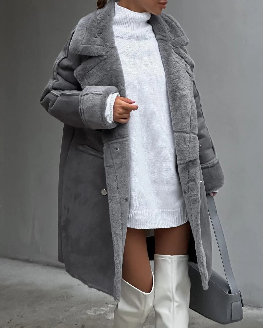 Hanna - Lockere Teddyjacke aus Lammwolle mit lässigem Kragen