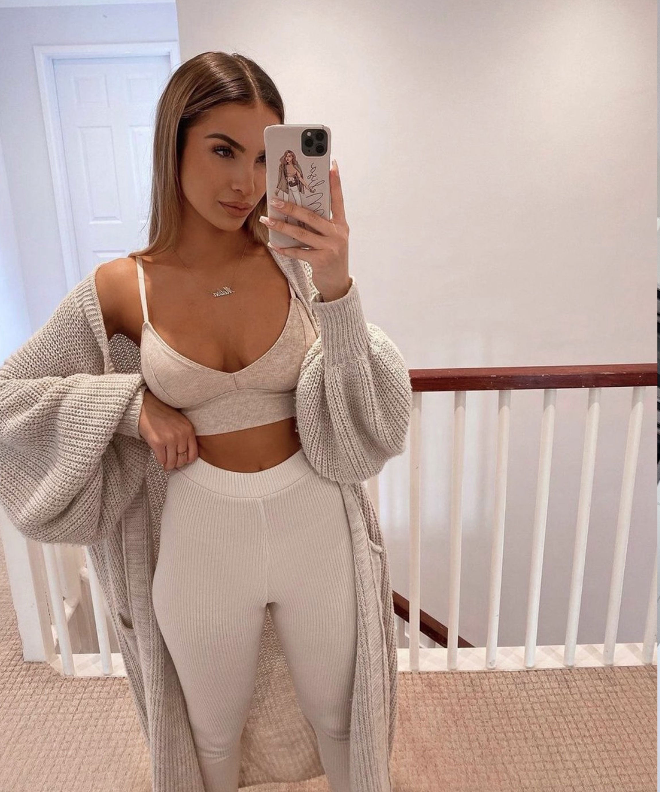 Cardigan Leilani lang Beige