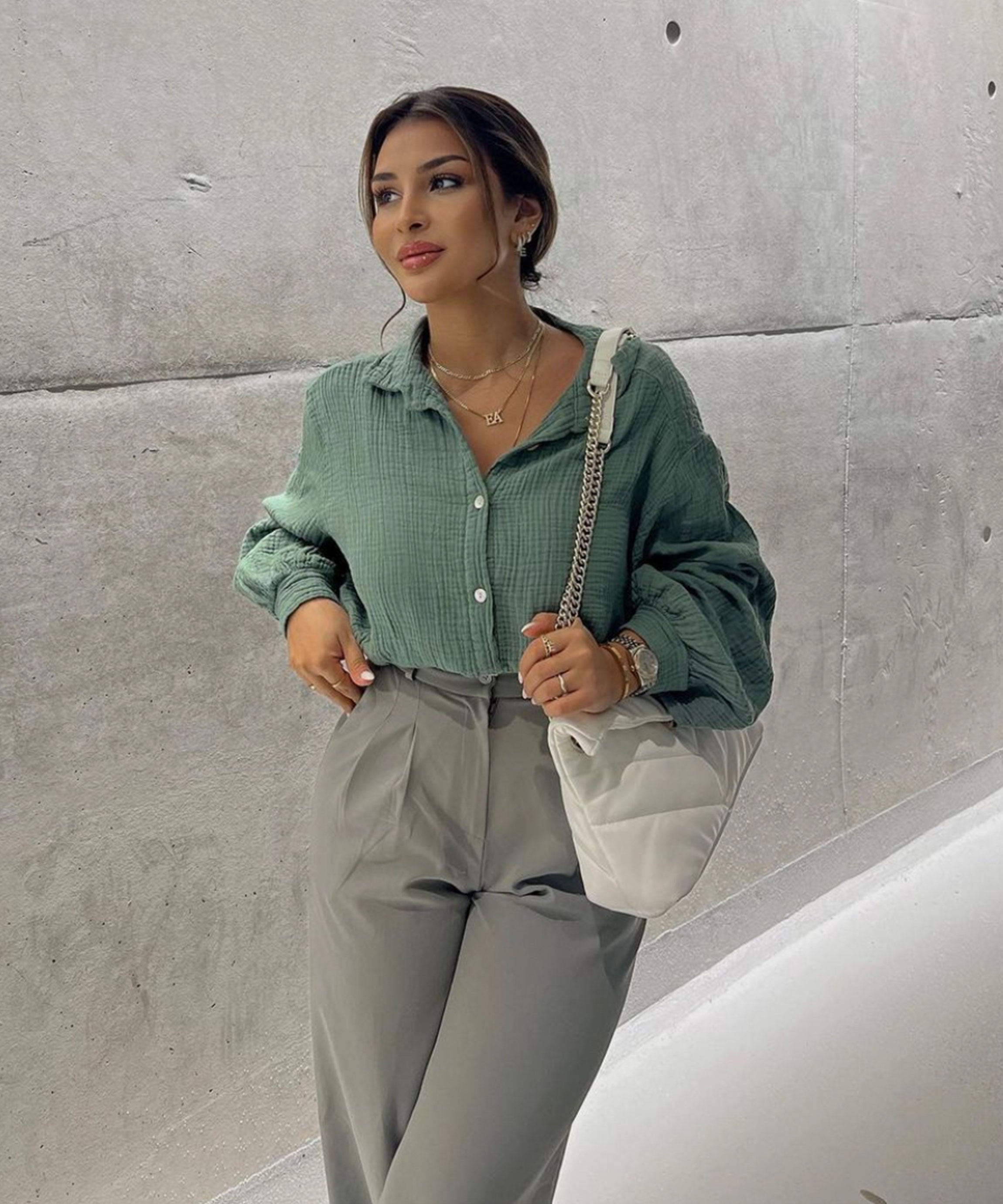 Freya - Oversize Musselin Bluse Kurz