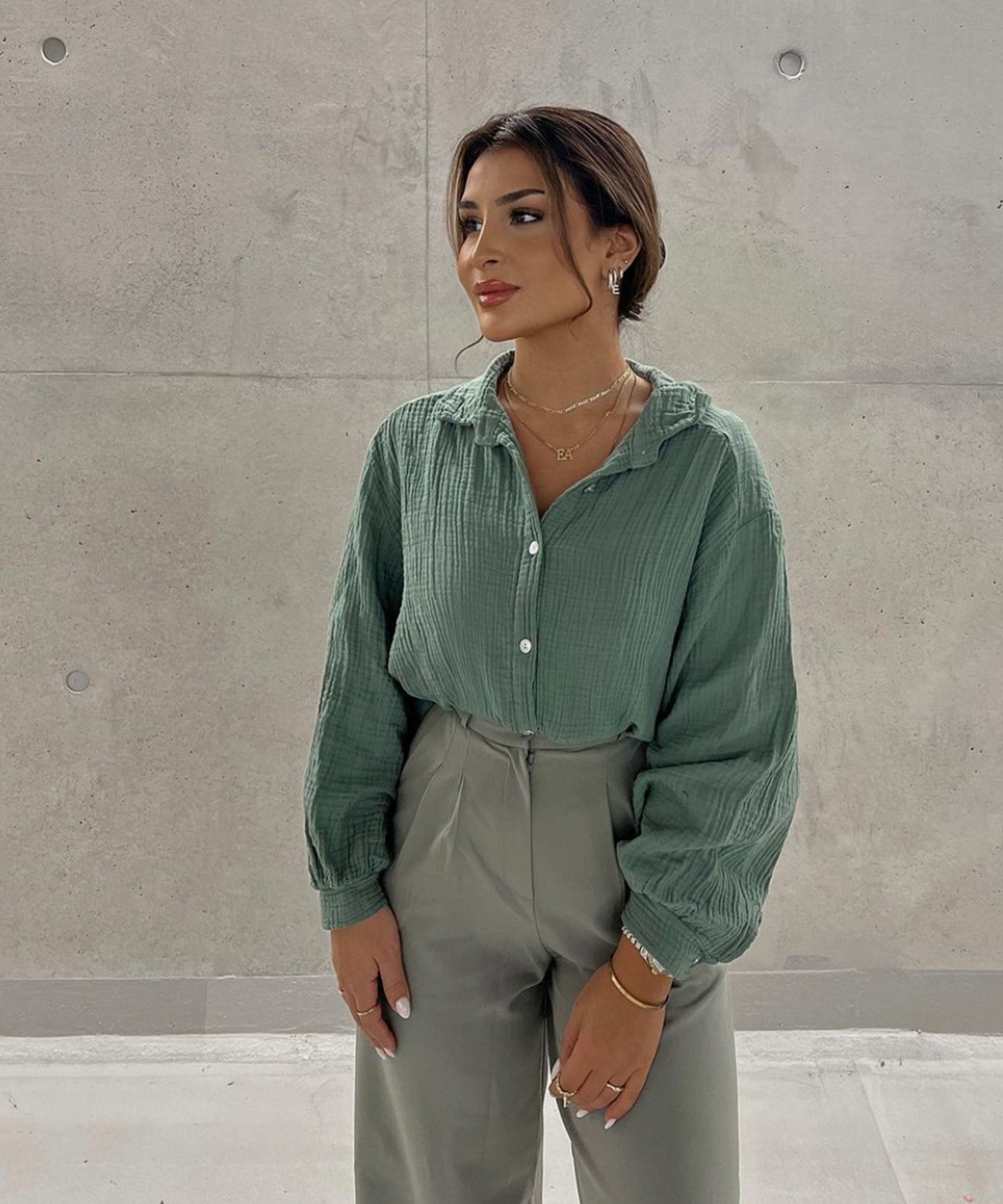 Freya - Oversize Musselin Bluse Kurz