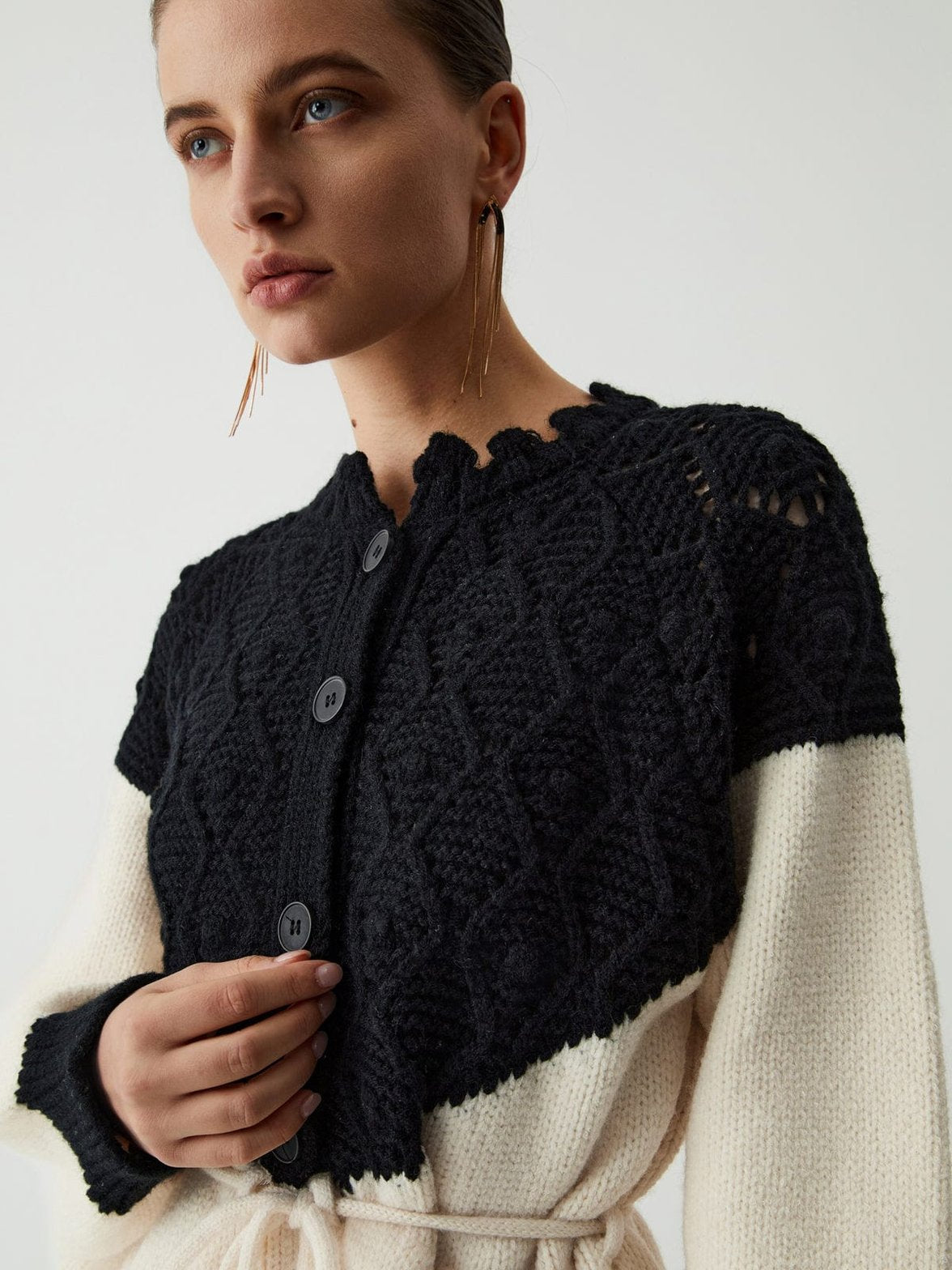 Viktoria – Eleganter Bicolor-Strickpullover