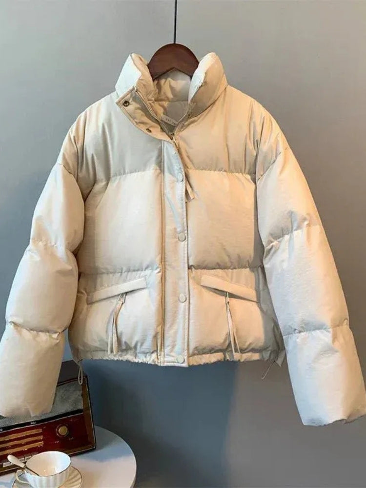 Danna - Klassische Damen-Winterjacke in Glanzoptik