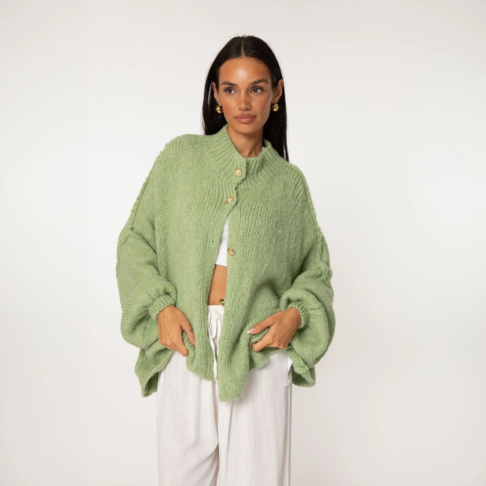 Simone - Damen Oversize Strick Cardigan mit Goldknöpfen