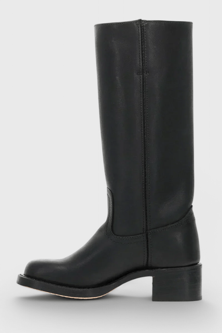 Ulina – Elegante Damen Stiefel im klassischen Design