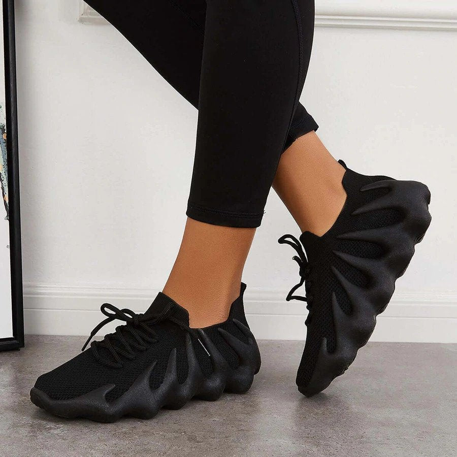 Amaya - Einzigartige, stylische Sneaker Schwarz 1