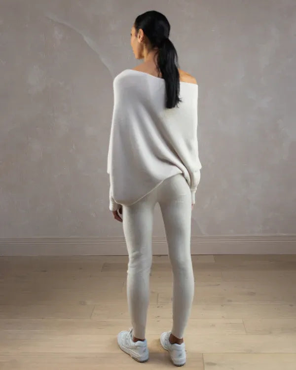 Roza - Asymmetrischer Cloud Drapierter Pullover
