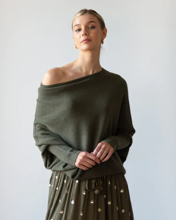 Roza - Asymmetrischer Cloud Drapierter Pullover