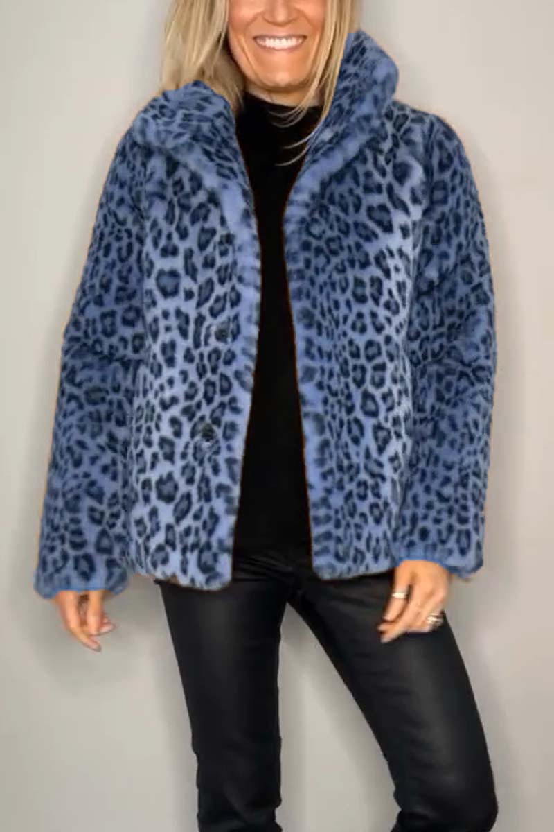 Mia - Modischer Wintermantel aus Kunstfell mit Leoparden-Revers