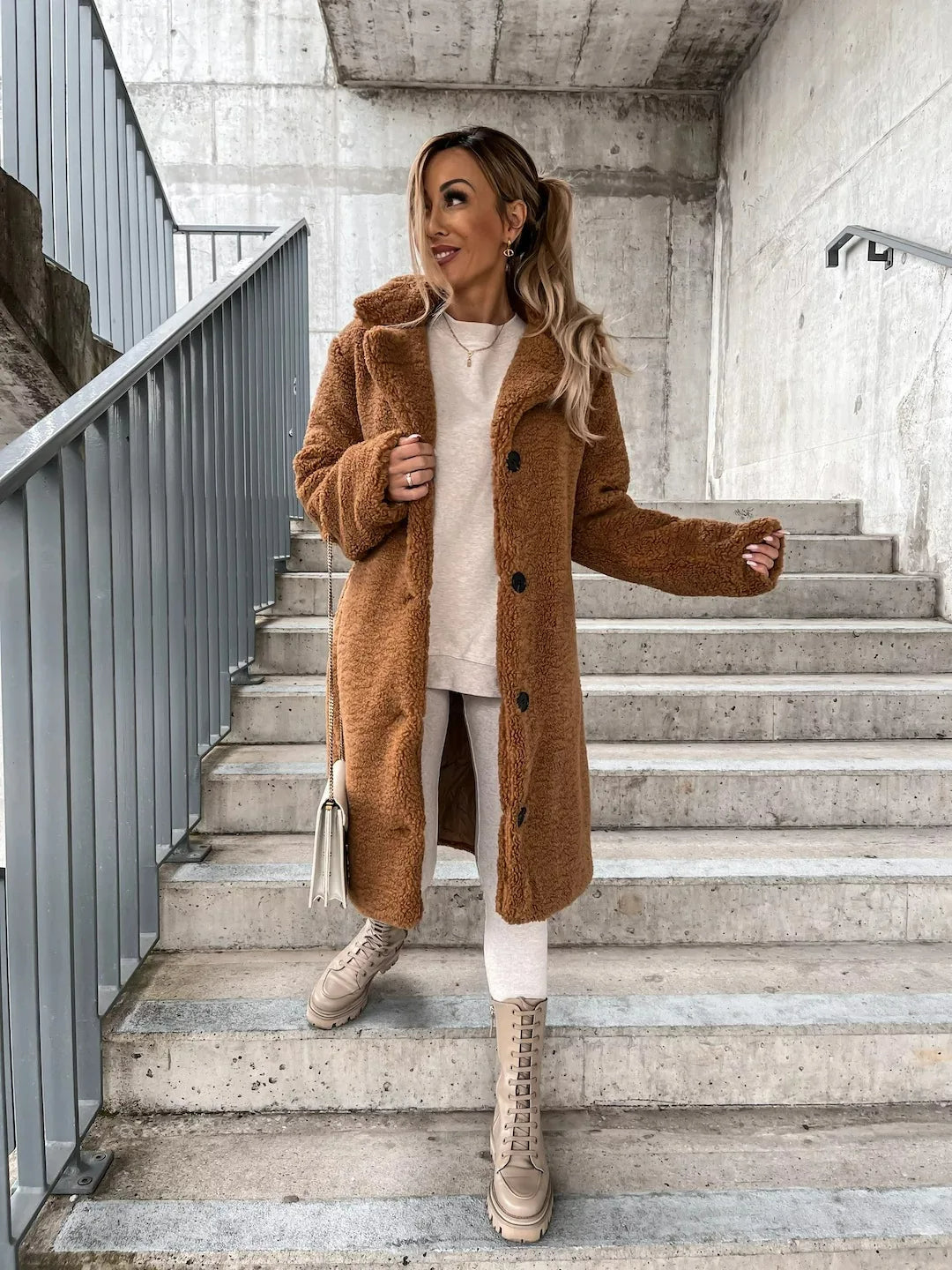 Ofelia - Eleganter Trenchcoat für Damen