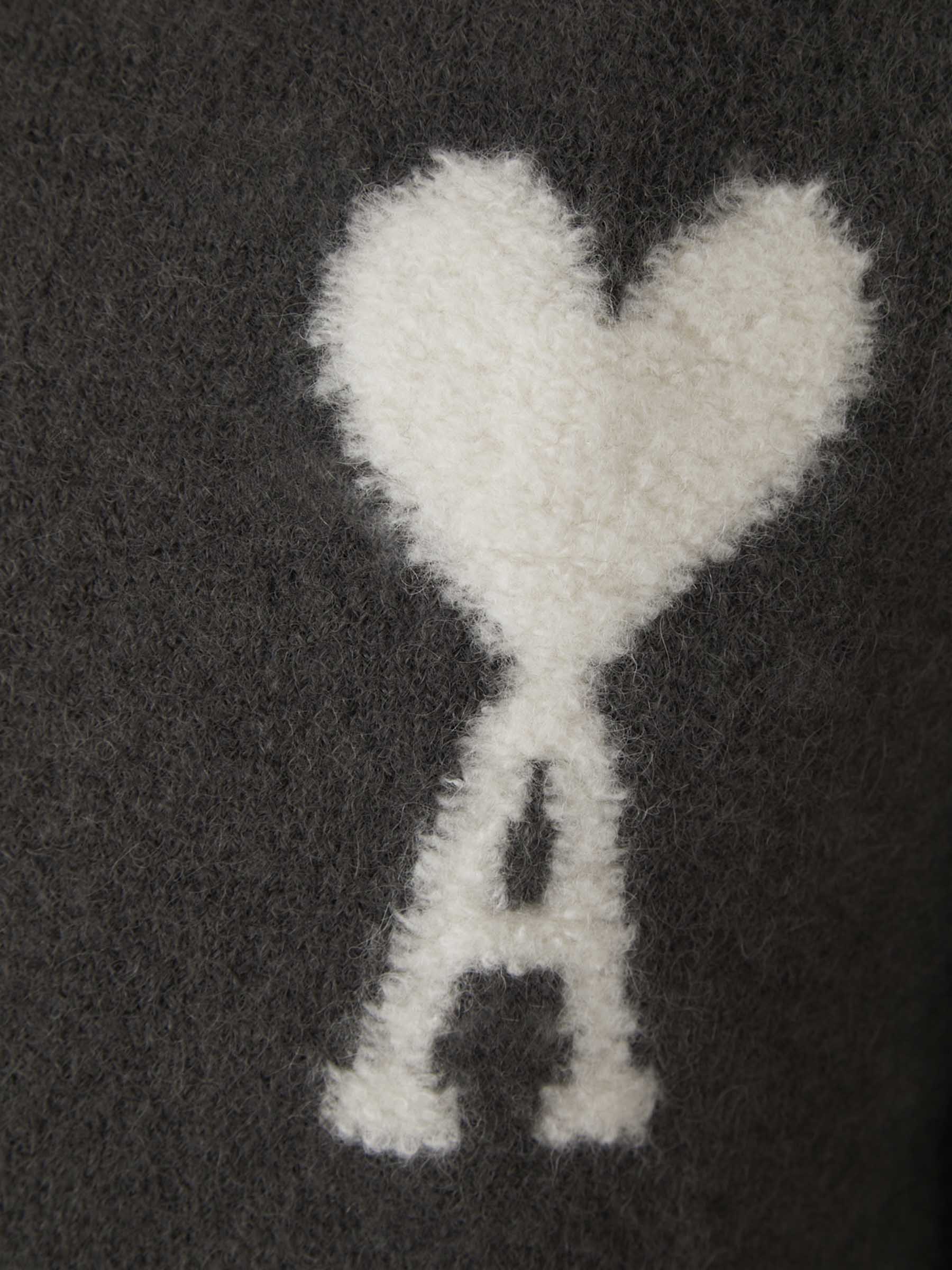 Ian -Herz Pullover