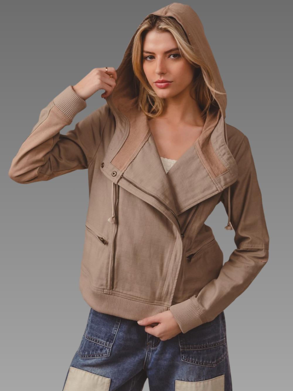Ulrike – Modische Jacke im Biker-Stil