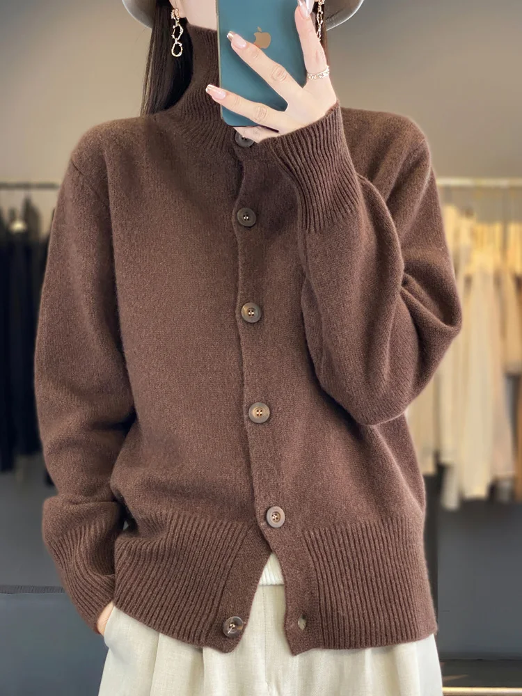 Verena – Elegante und hübsche Strickjacke