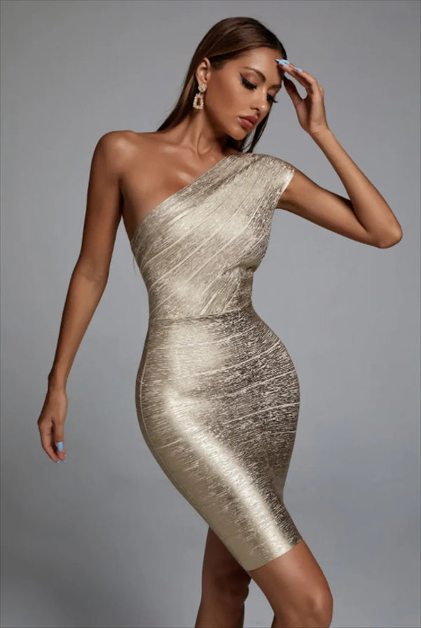 GildedGlam - Goldsilbernes Ein-Schulter-Kleid mit Folie