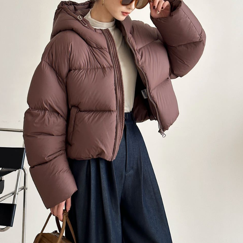 Caroline - Stilvolle Damen Steppjacke mit Kapuze