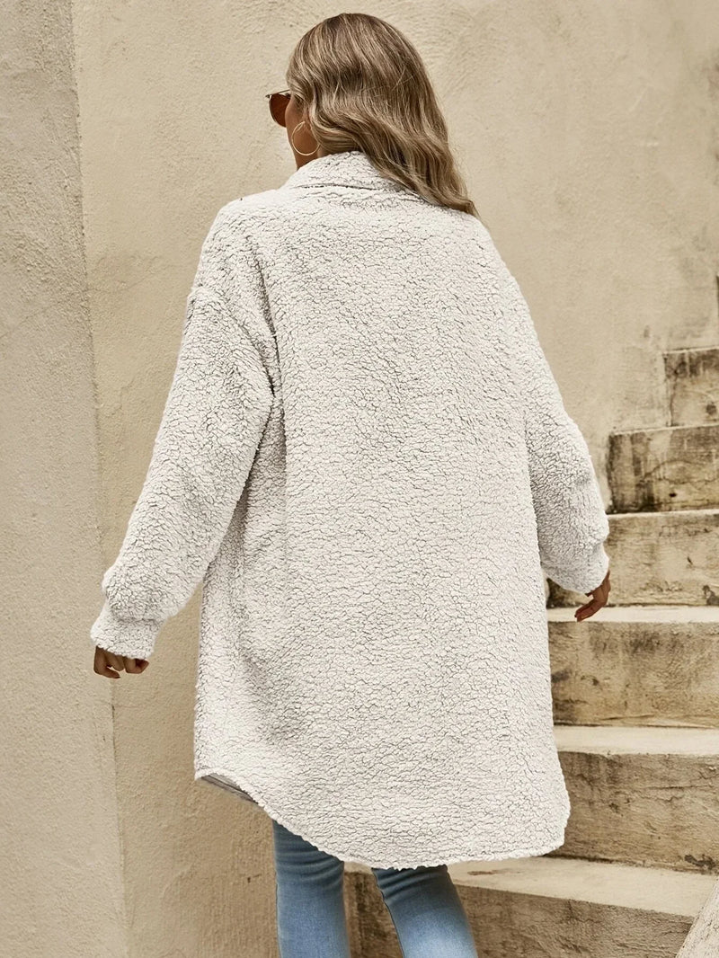 Greta - Winter-Cardigan-Mantel