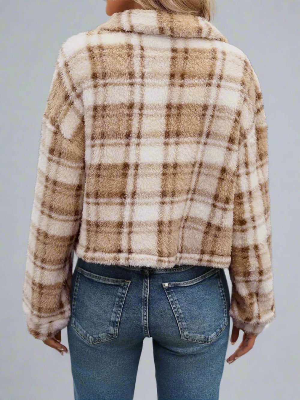 Ulrika – Trendige karierte Jacke für Damen
