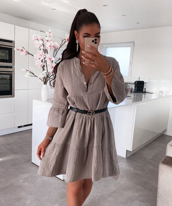 Alejandra - Chic Musselin Kleid Taupe