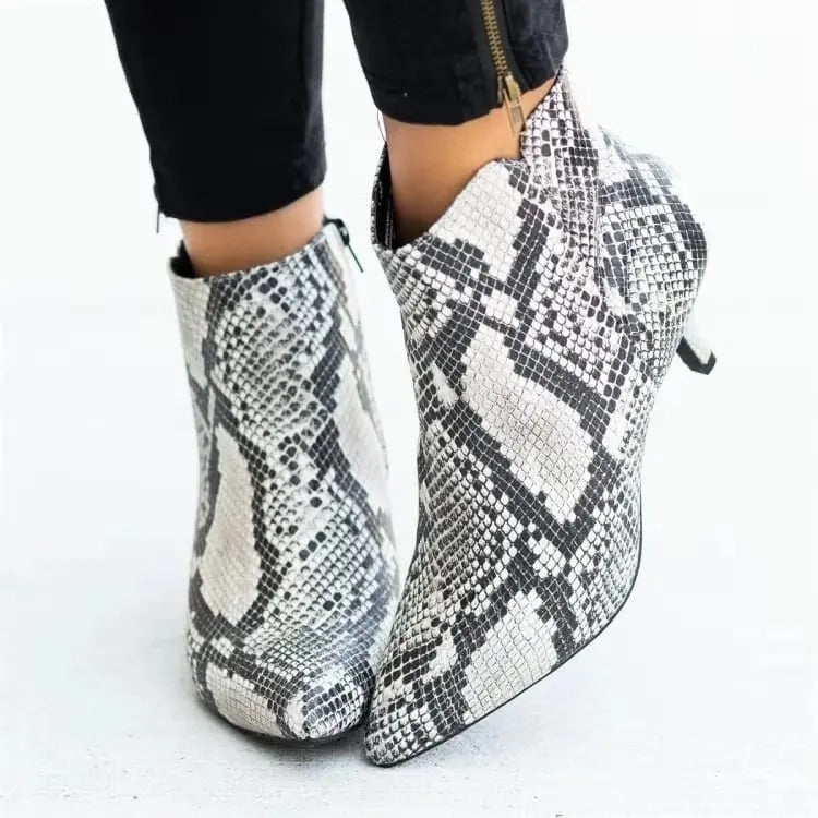 Alina – Stilvolle Stiefeletten Mit Absatz Für Eleganz