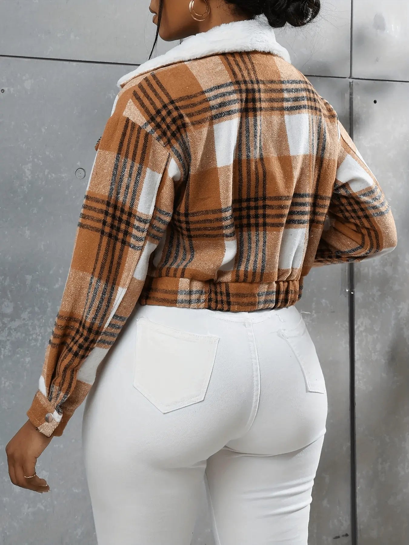 Adina – Stylische Damen Bomberjacke Braun Mit Winterwärme Braun