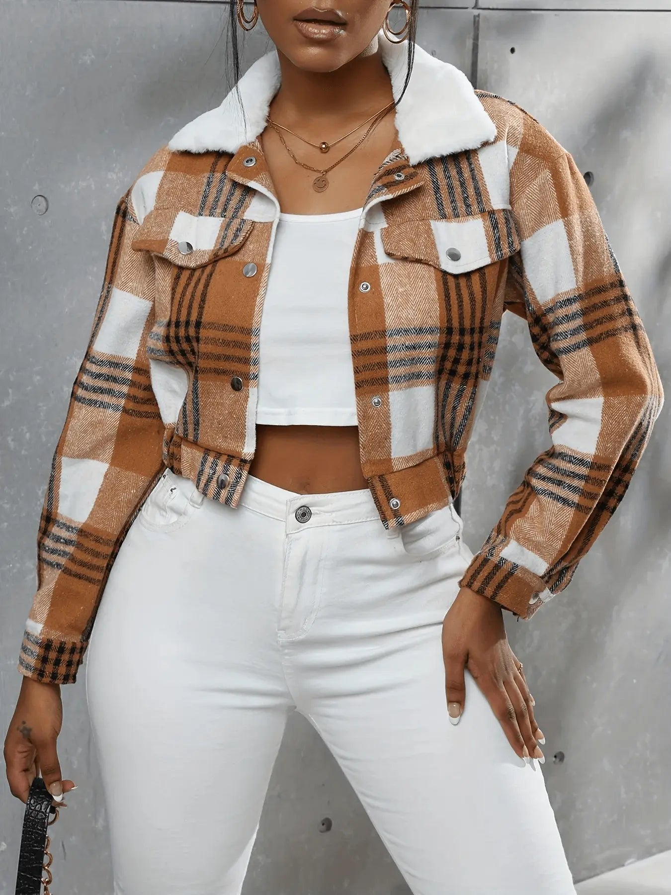Adina – Stylische Damen Bomberjacke Braun Mit Winterwärme Braun