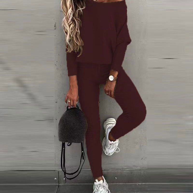 Amélie - Set aus Off-Shoulder Langarmtop und Kordelzug Weinrot