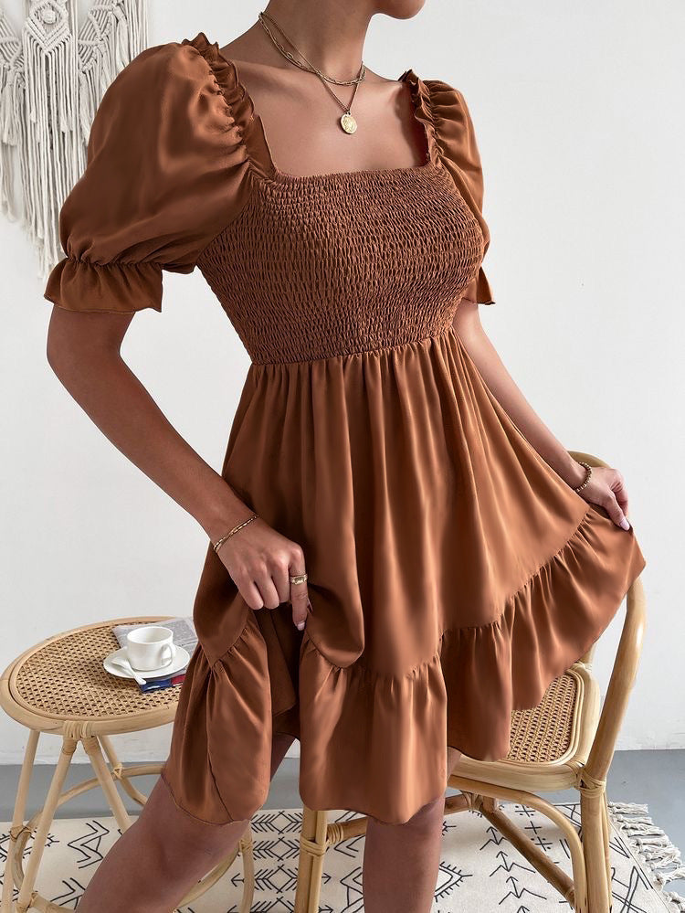 Anneliese- Braunes Minikleid mit Puffärmeln Braun