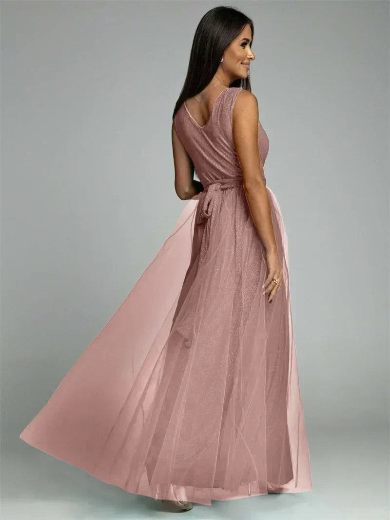 Ariela- Elegantes V-Ausschnitt Kleid Sekt