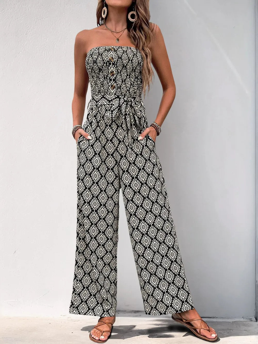 Beate – Diamond Chic Smocked Jumpsuit Bequem Und Elegant 1