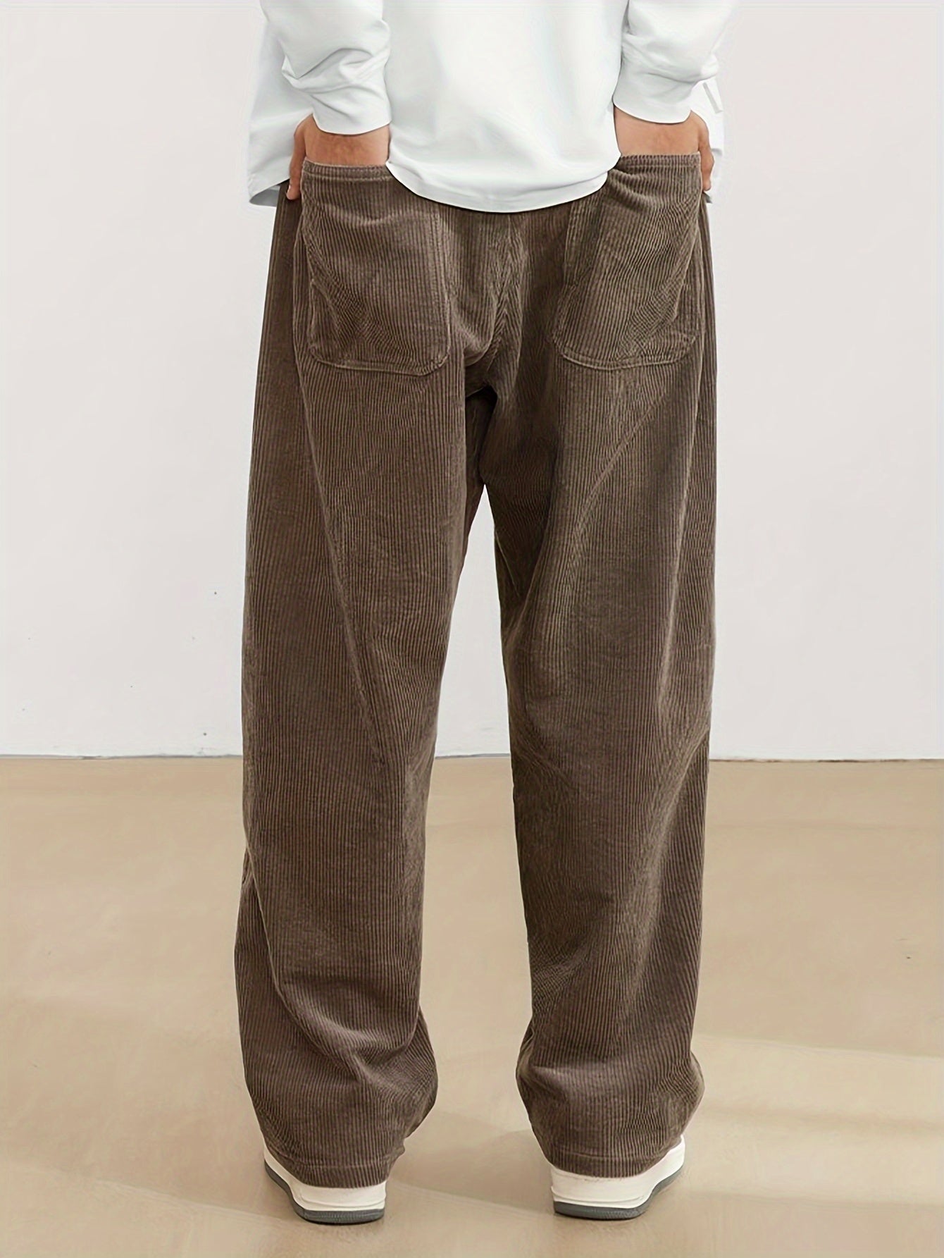 Benedikt - Herren Cordhose mit Taschen 4
