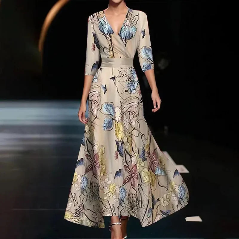 Bianka – Elegantes Maxikleid mit Blumenmuster 4