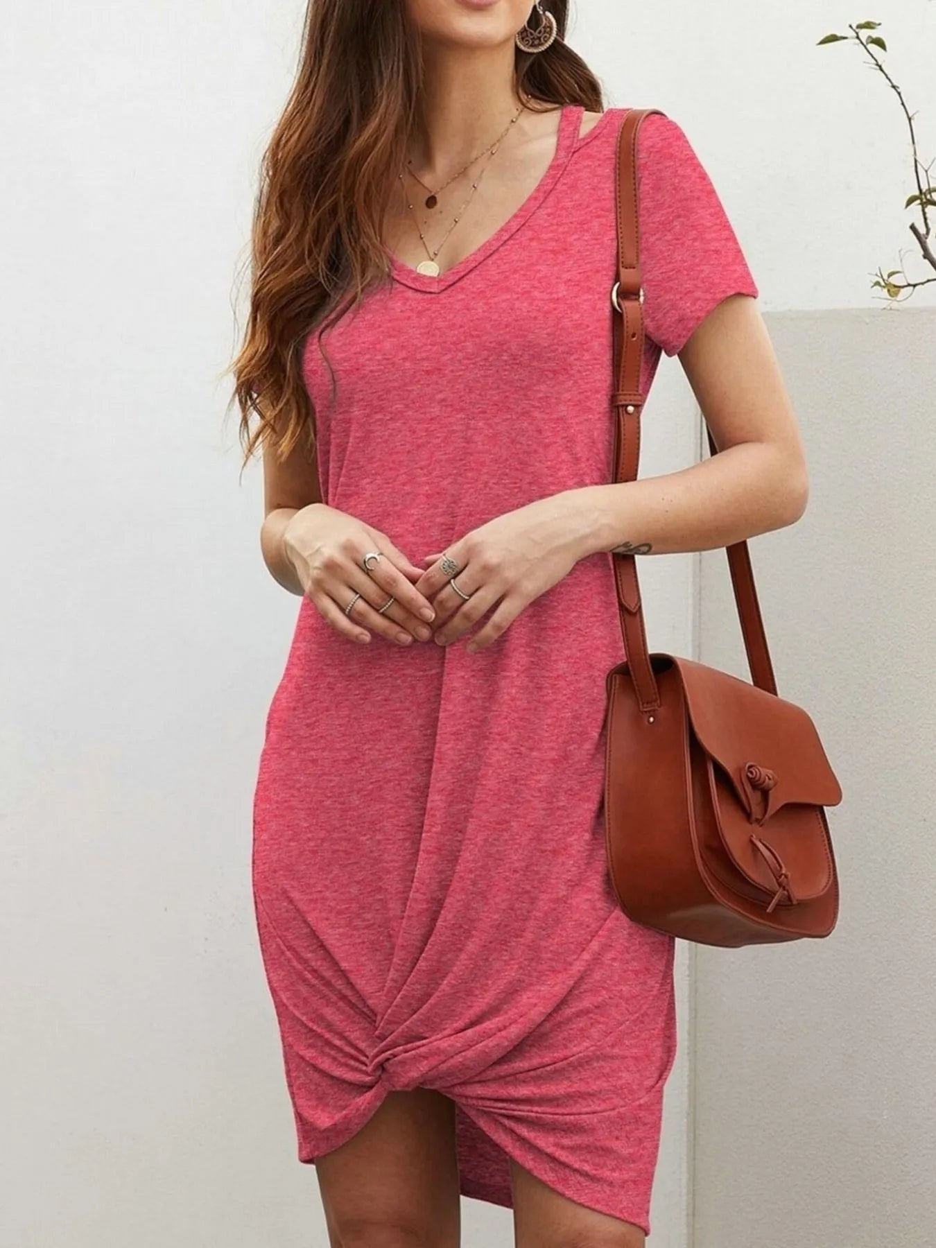 Britta - Lässiges Kleid mit V-Ausschnitt und geknotetem  2
