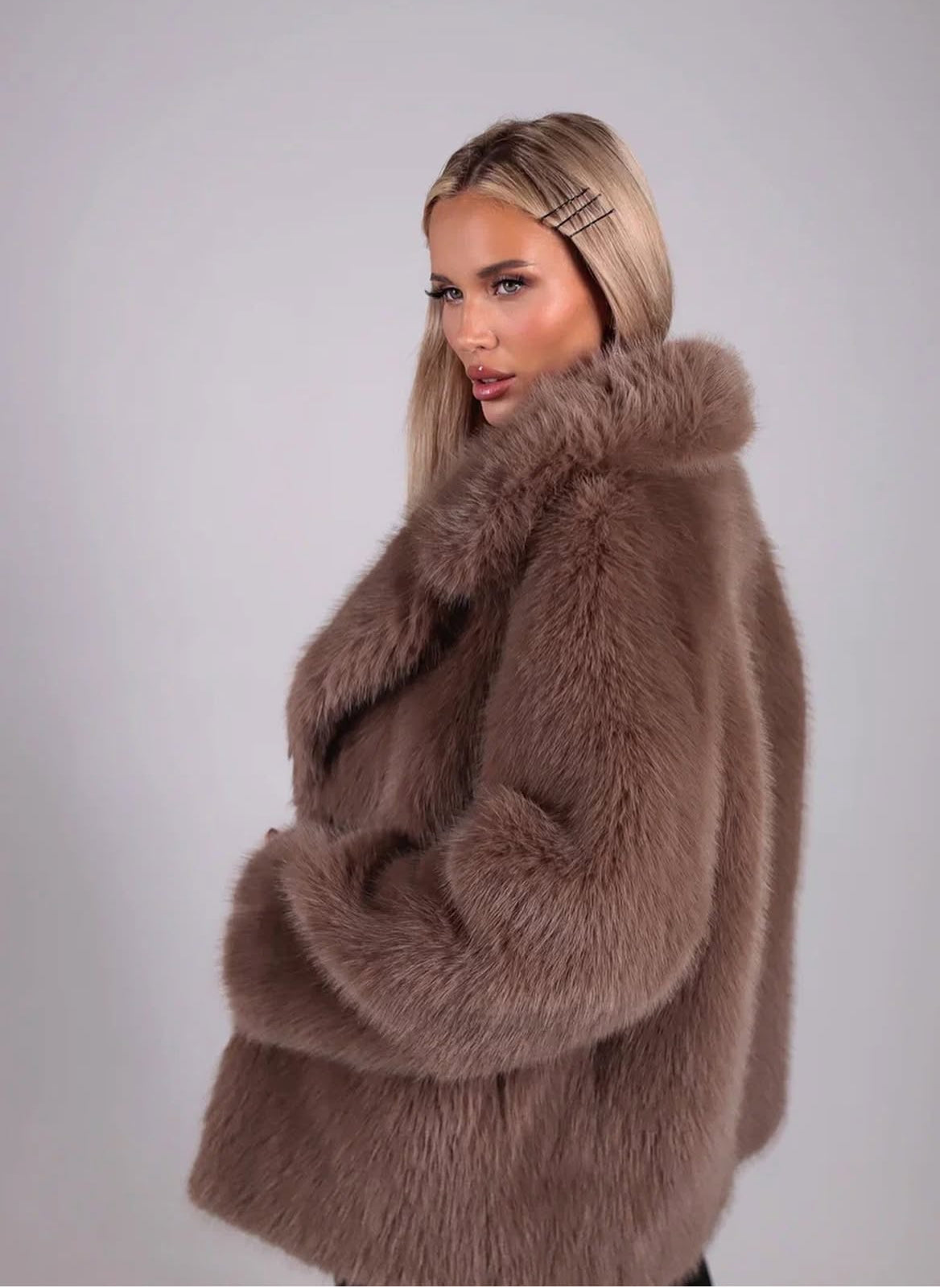 Perla - Wasserfeste Kunstpelzjacke mit Satinfutter