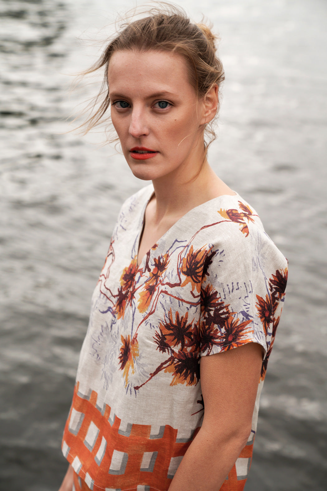 Camilla - Leinen-Hemd mit Orangen-Print 1