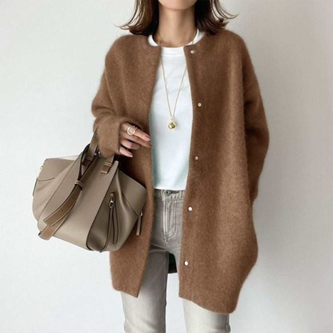 Mila - Raffinierte Strickjacke mit Stil