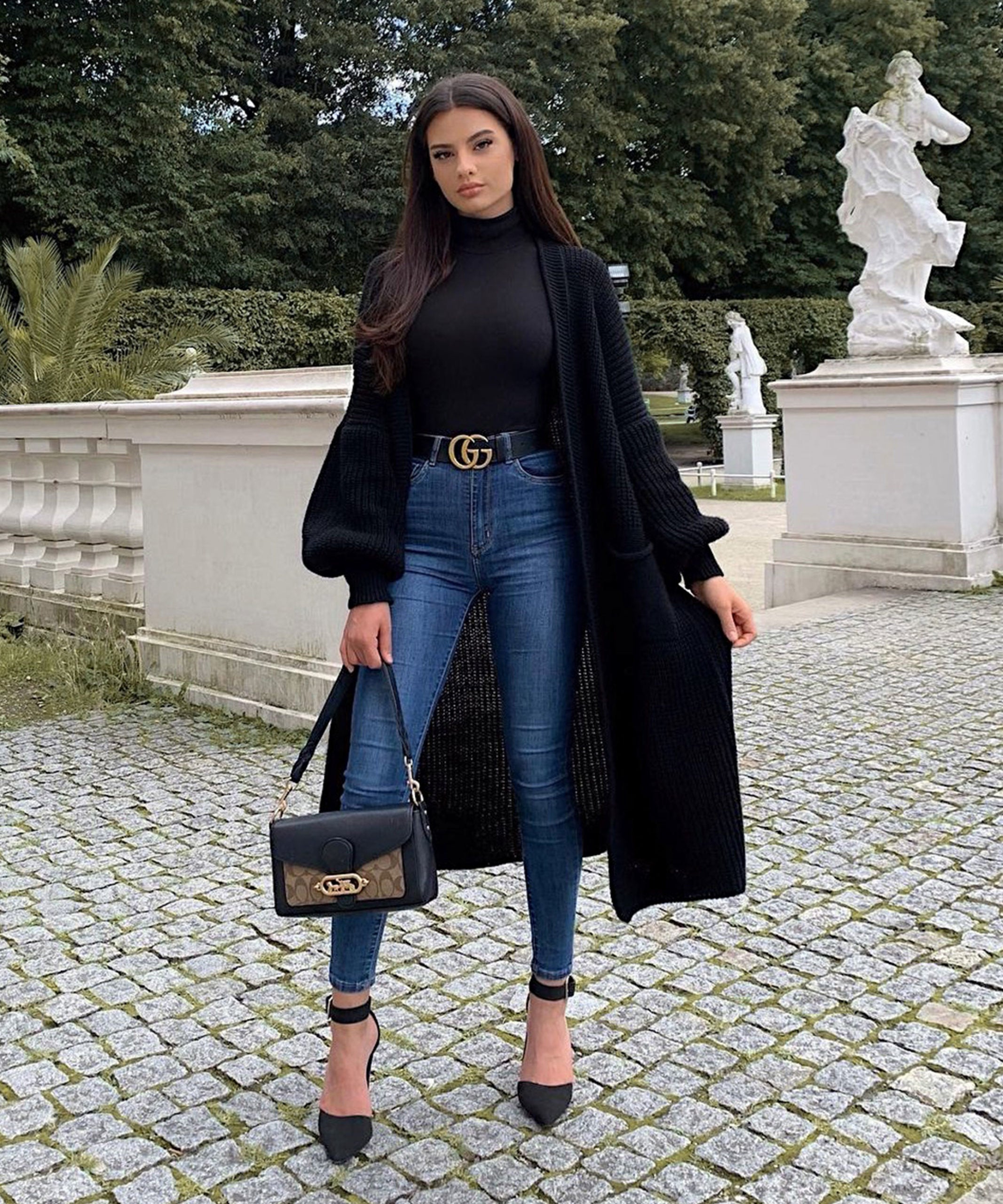 Vera – Eleganter Langer Cardigan In Schwarz