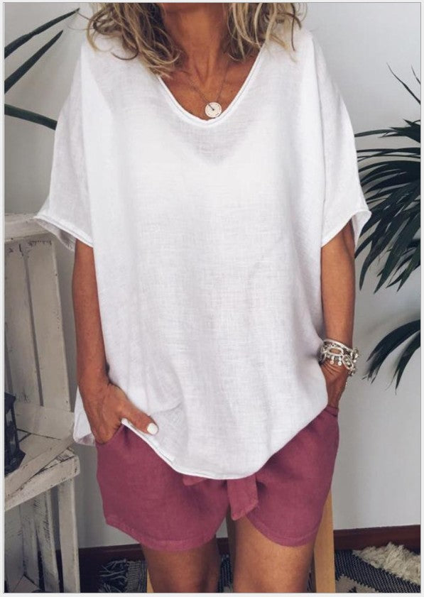 Clara- Bluse mit V-Ausschnitt und kurzen Ärmeln Weiß