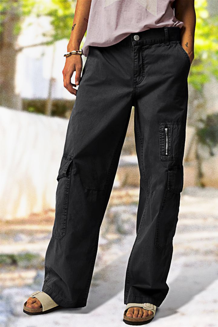 Desiree - Urbaner Entdecker Mittelhohe Cargo-Hosen Schwarz