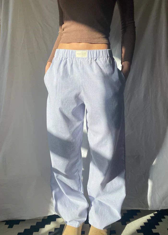 Eilika - Damen Weite Freizeithose Baggy Lila