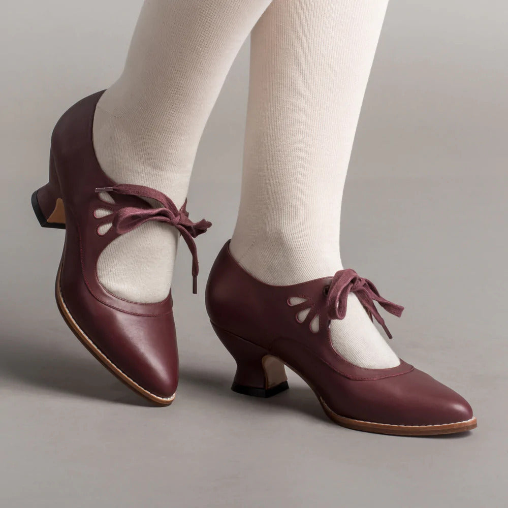 Fatime - Stilvolle Damenschuhe Mit Geschlossener Spitze Rot 2