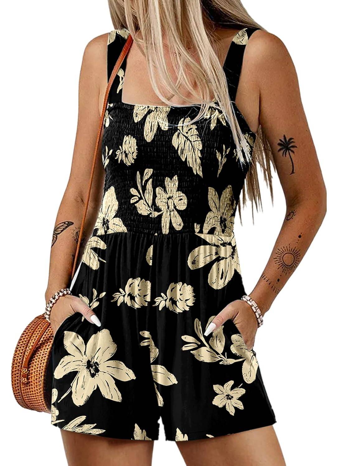 Fernanda – Ärmelloser Sommer Playsuit mit quadratischem Ausschnitt Schwarz