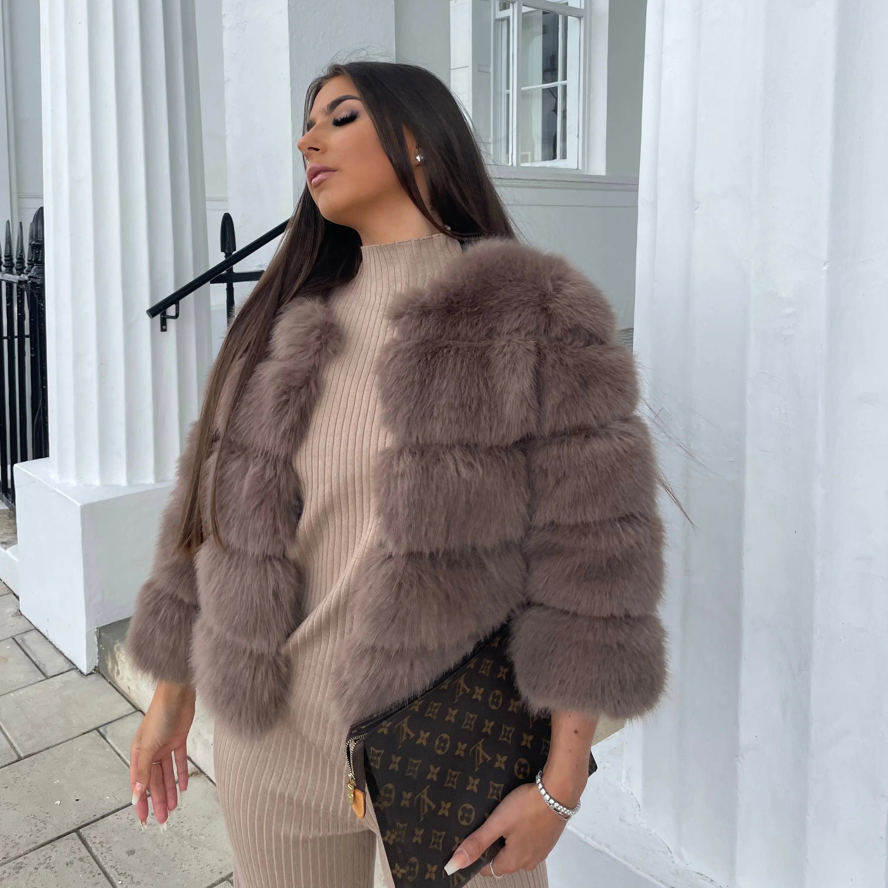 Yvonne – Stilvolle Übergangsjacke für Herbst & Frühling