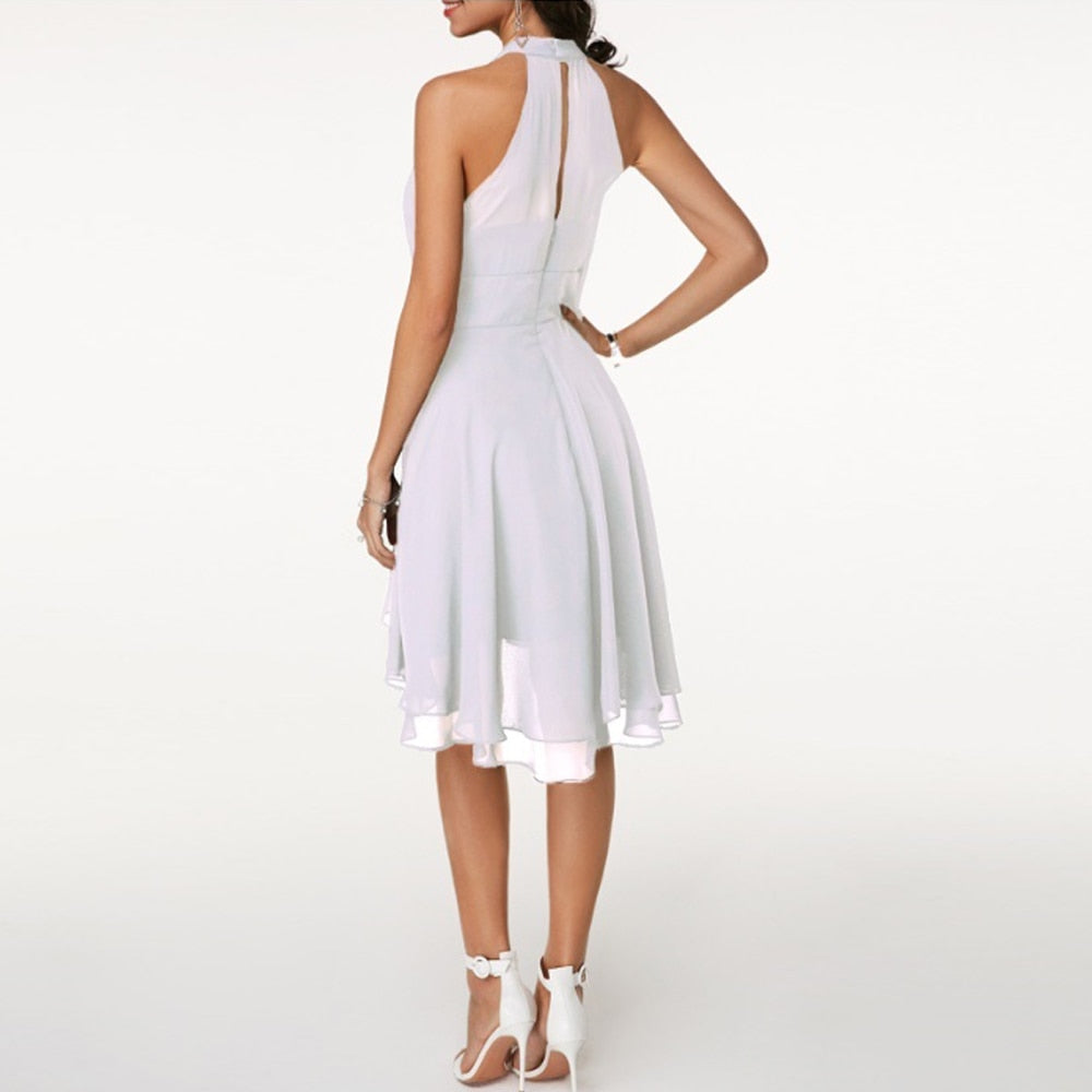Hafsa- Stilvolle Kleid mit charmanten Rüschen Weiß