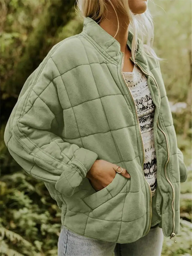 Rella – Mutige & Gemütliche Oversize Daunenjacke