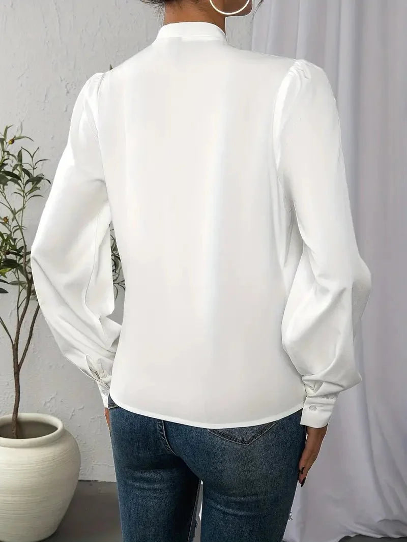Hermine- V-Ausschnitt Bluse Weiß 1