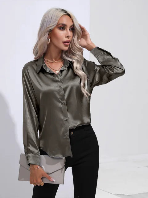 Erla – Elegantes Damen Satin Hemd mit Knopfleiste
