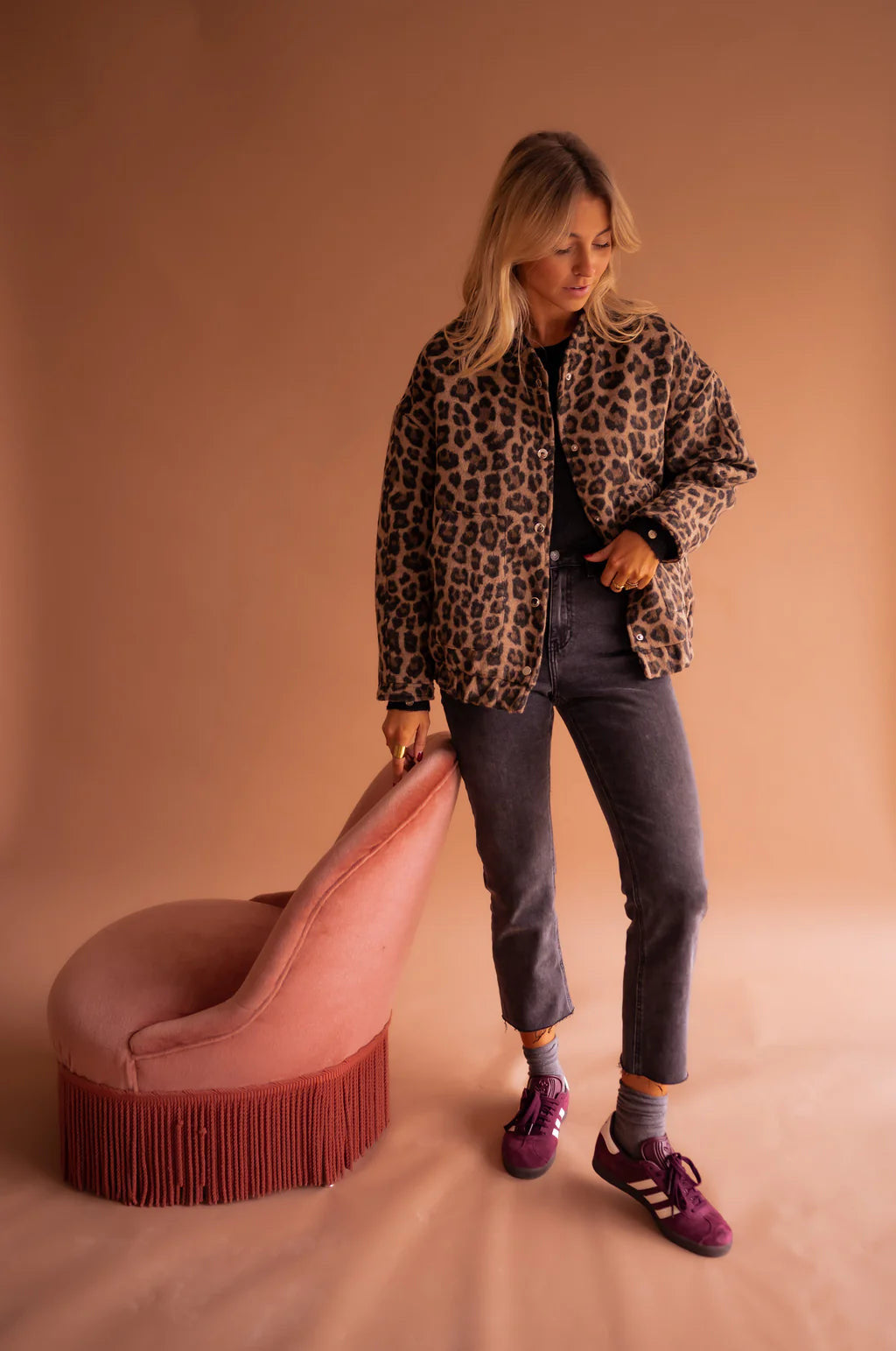 Yasin – Modische Bomberjacke Mit Leopardenmuster