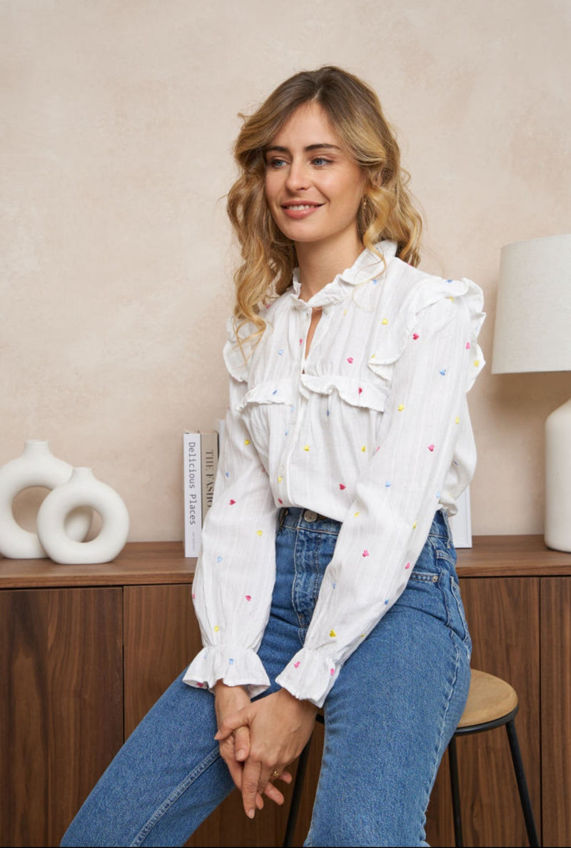 Bluse mit Bunten gesticktzen Herzen