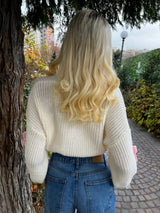 BOW SWEATER - V-Ausschnitt & Eleganter Schnitt